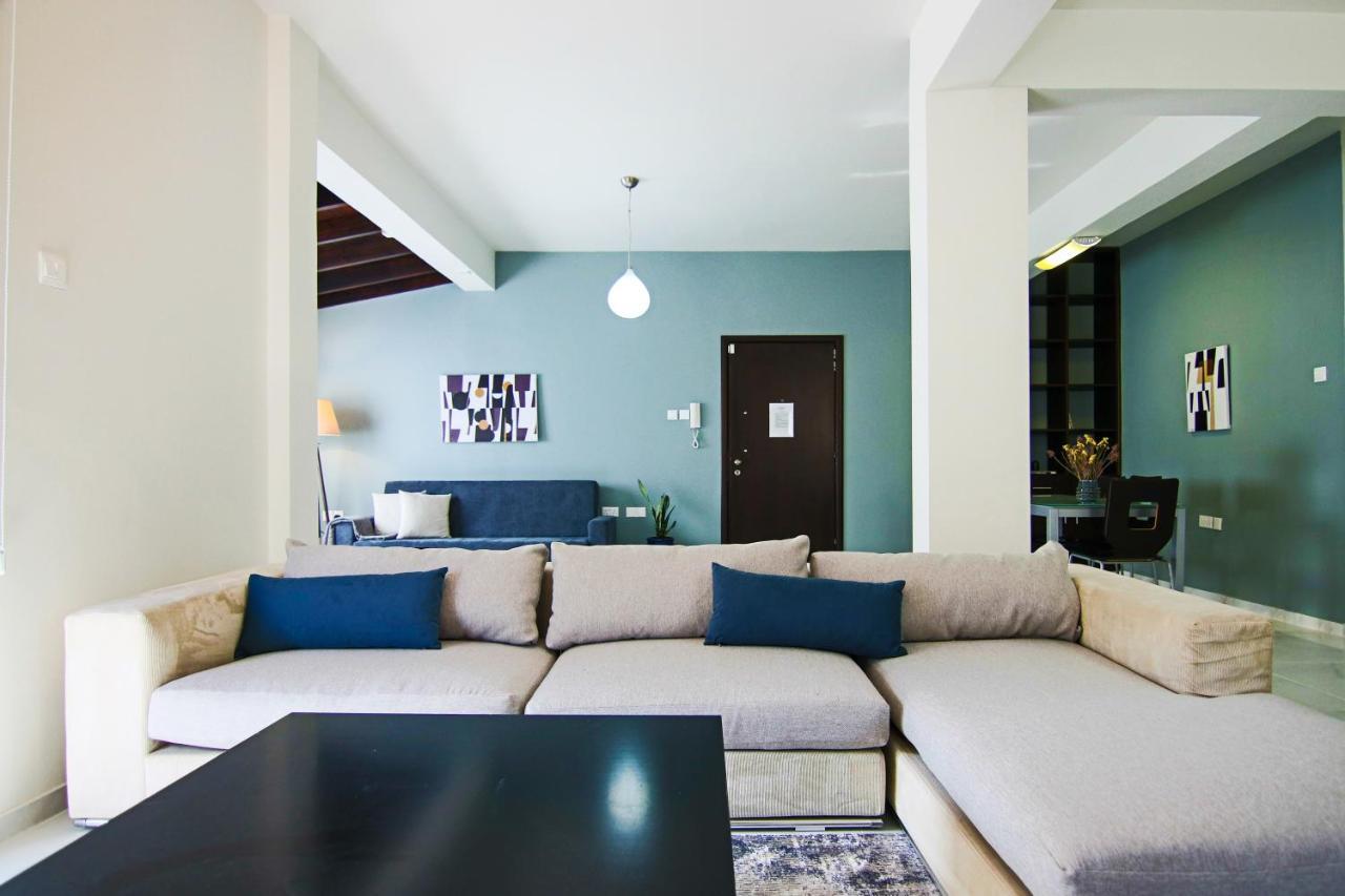 Phaedrus Living - City View Luxury Flat Harbour 03 Larnaca Eksteriør billede